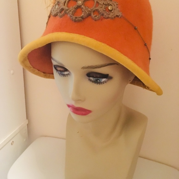 1920s style cloche hat handmade and sewn - Picture 7 of 7
